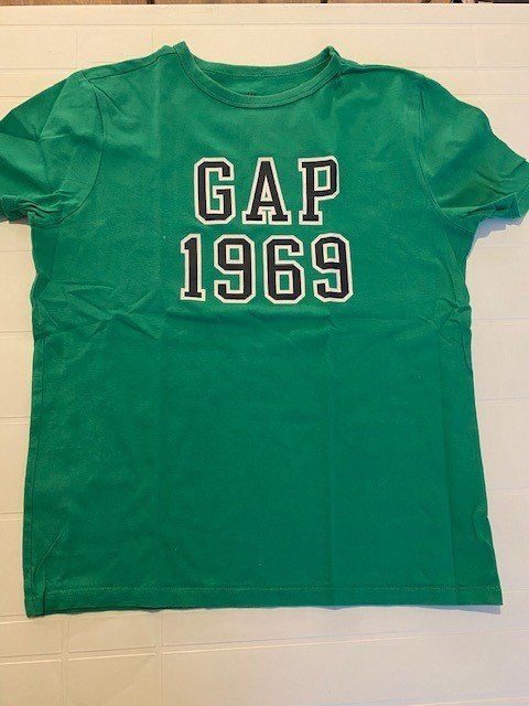 Gap Camicie, T-shirt & Polo: GAP kids T-Shirts Gr. XL – Usato da Thun venduto da Bischoffs 1
