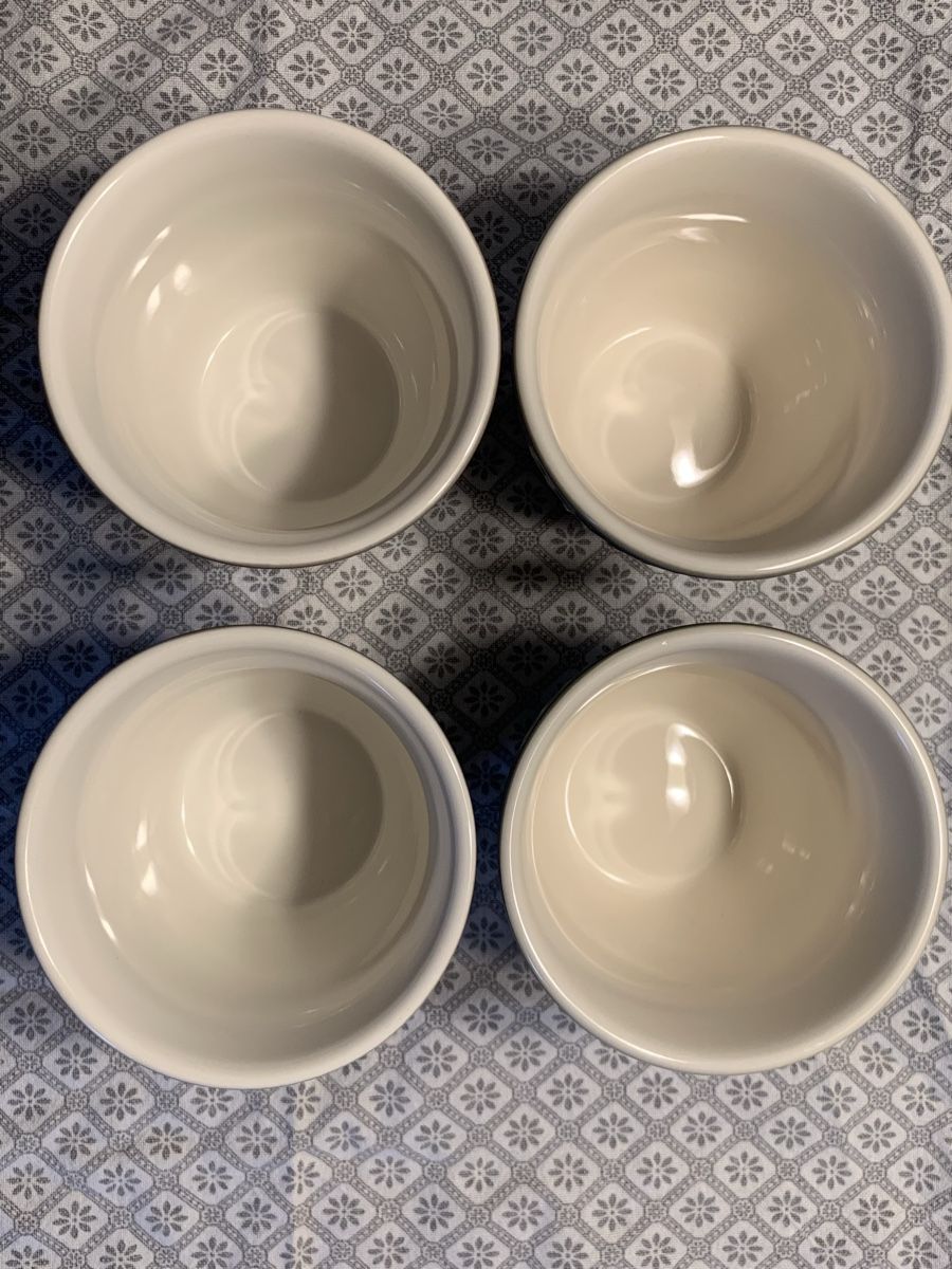 Greengate Tazze: 4 Latte Cup Becher von Greengate warm grey – Usato da Ellikon an der Thur venduto da Bali1999 2
