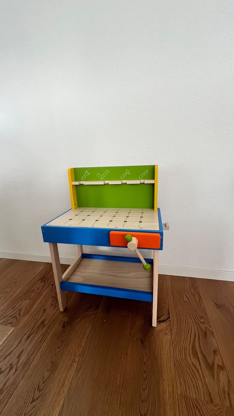 Giocattoli: Kinderwerkbank – Usato da Hinwil venduto da a_walder