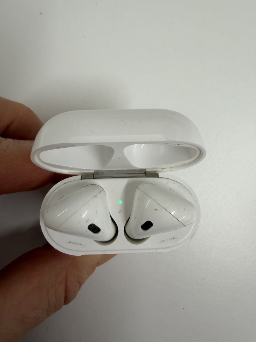 Apple Cuffie: AirPods 2 Generation apple – Usato da Birsfelden venduto da Haex 2