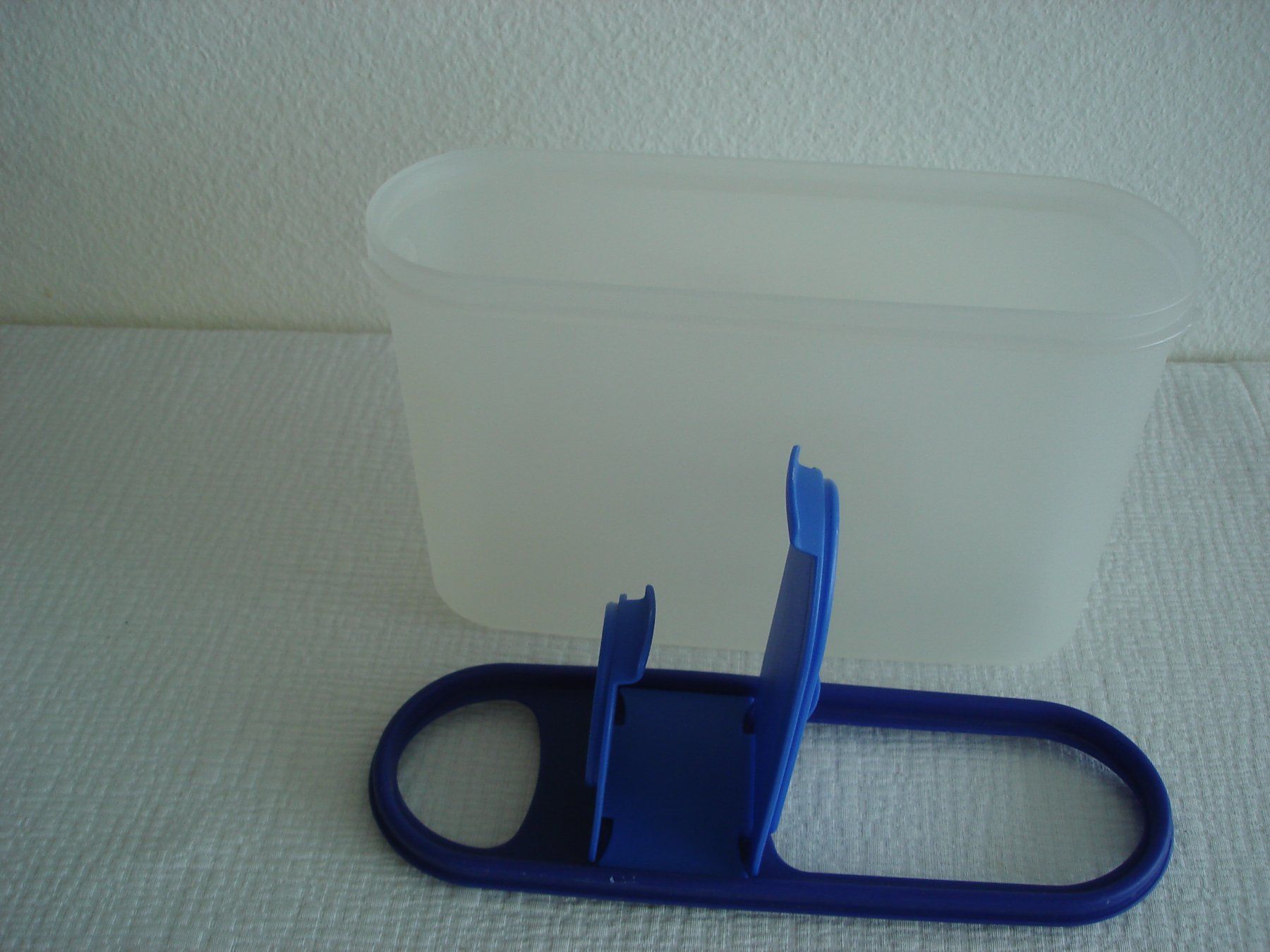 Tupperware Contenitori & Simili: 4 verschieden Tupperware Aufbewahrungsbehälter Box – Usato da Regensdorf venduto da anna059 2