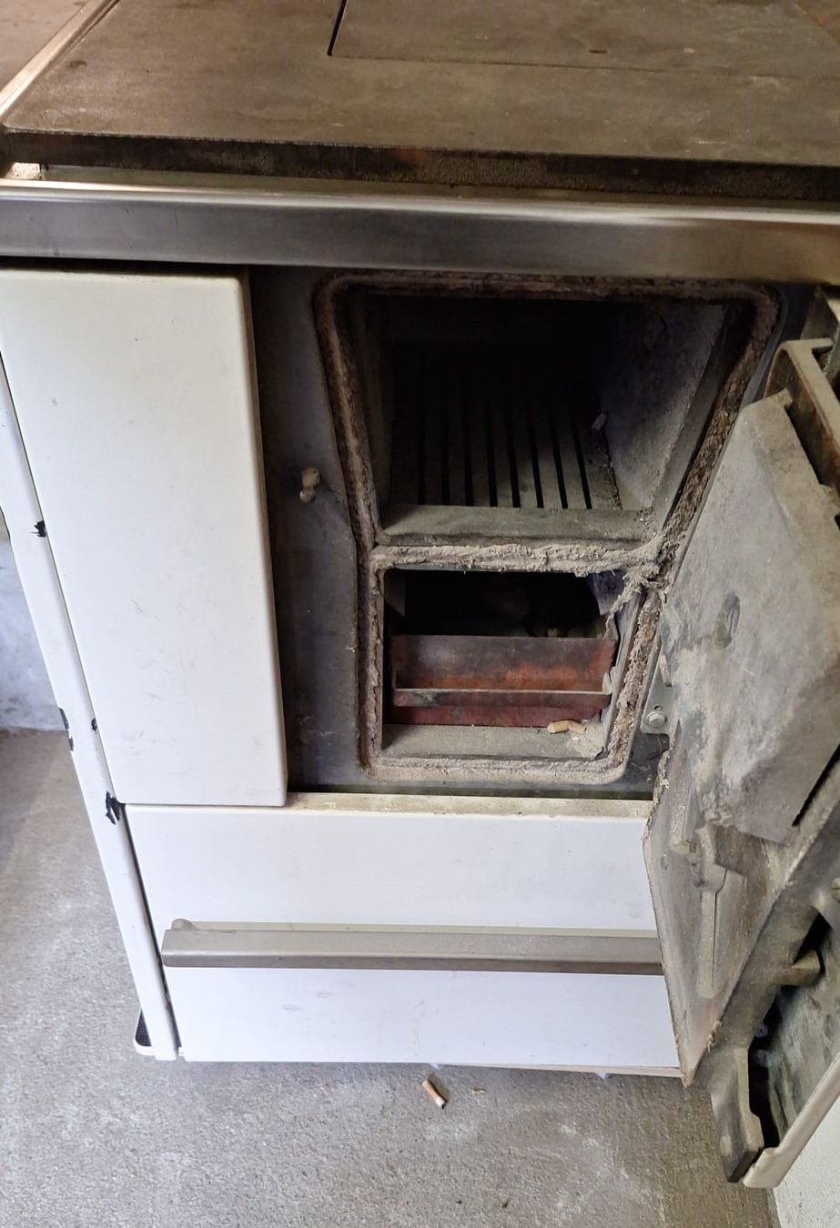 Cucine: Cuisinière à bois "Schenk" – Usato da Saicourt venduto da alcor_15051972 3