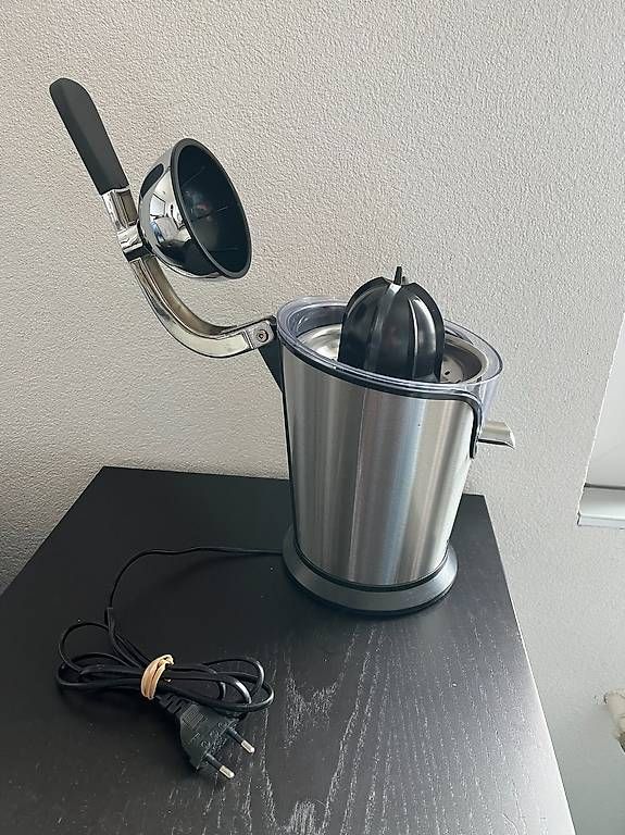 Elettrodomestici da cucina: Presse-agrumes électrique – Usato da Chézard-St-Martin venduto da mar_mv7g 1