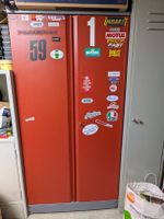 metallschrank / armoire metallique 