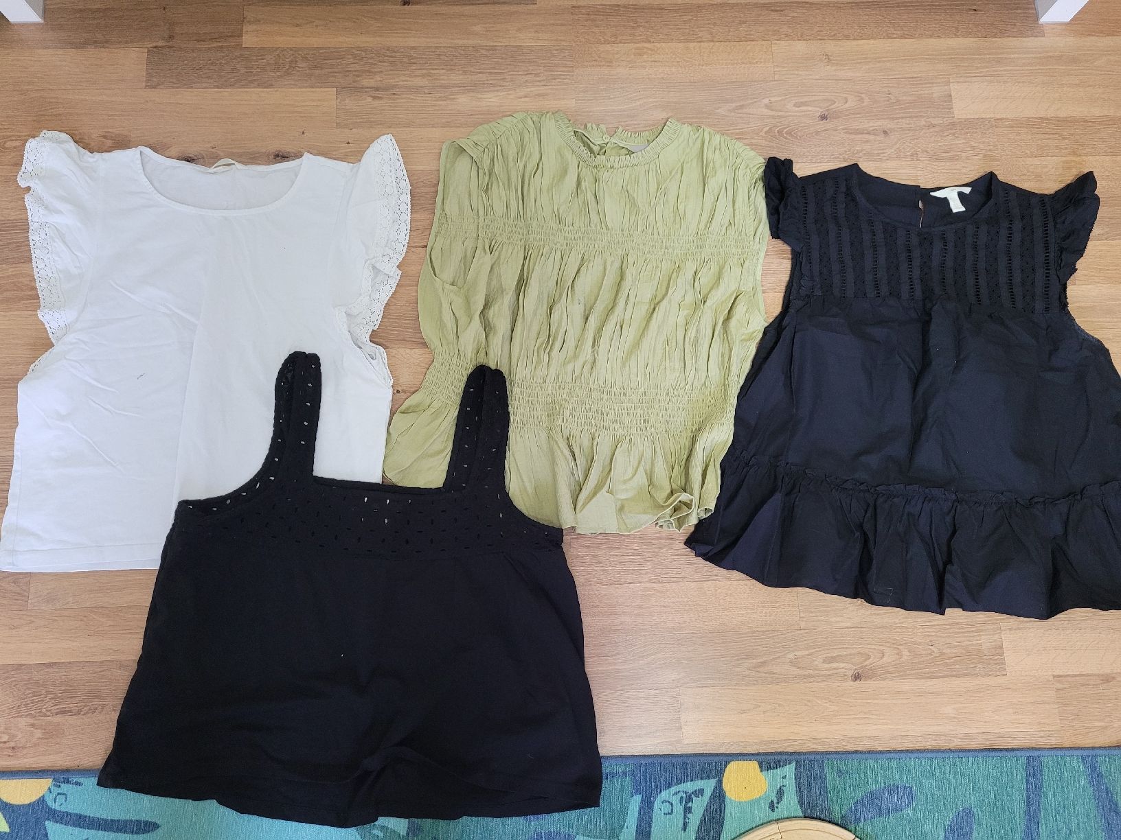 H&M Lotti di vestiti: H&M Kleiderpaket gr L – Usato da Tuggen venduto da Melon