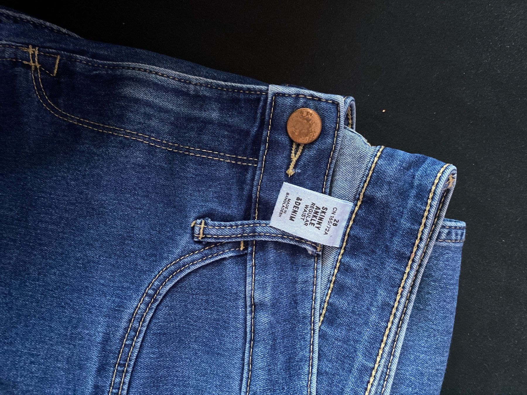Jeans: Jeans dunkel blau Denim XS – Nuovo (secondo la descrizione) da La Tour-de-Peilz venduto da leu_hnf6 1