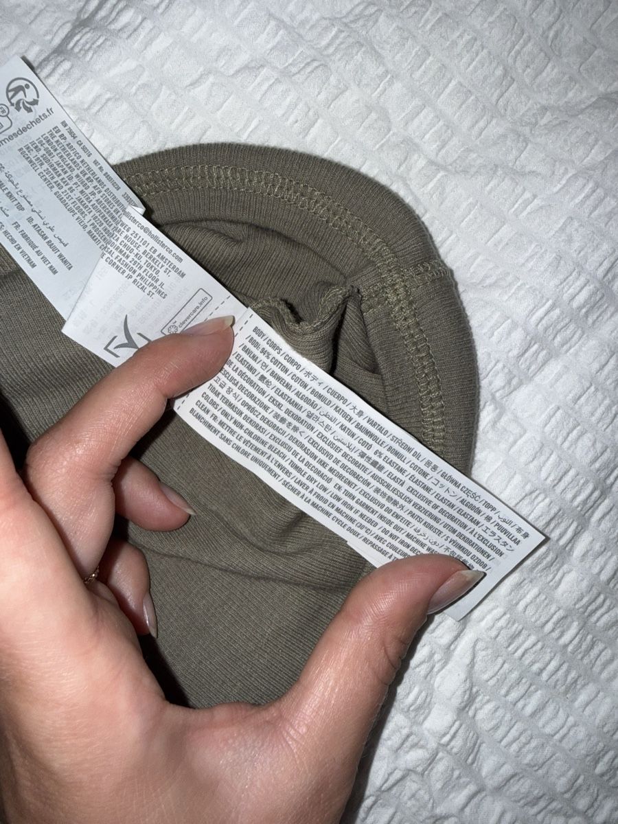 Hollister Top: Camitop Khaki von Hollister – Nuovo e nell'imballaggio originale da Bottmingen venduto da Itsclaire 3