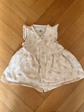 Robe petit bateau taille 74