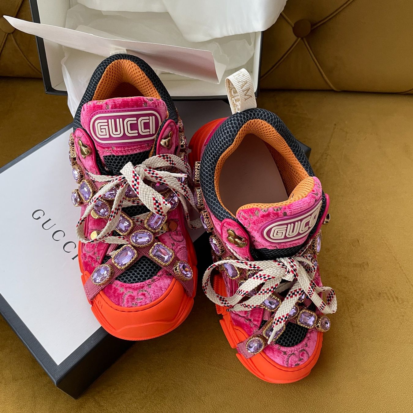 Scarpe da donna: Gucci Flashtrek Crystals 'Pink' – Usato da Dagmersellen venduto da sheli17