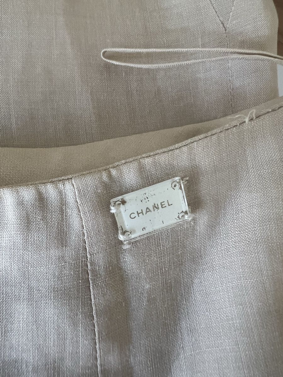 Jupes: Chanel Vintage Skirt Size 40 – D'occasion à Zürich par daria_m 4