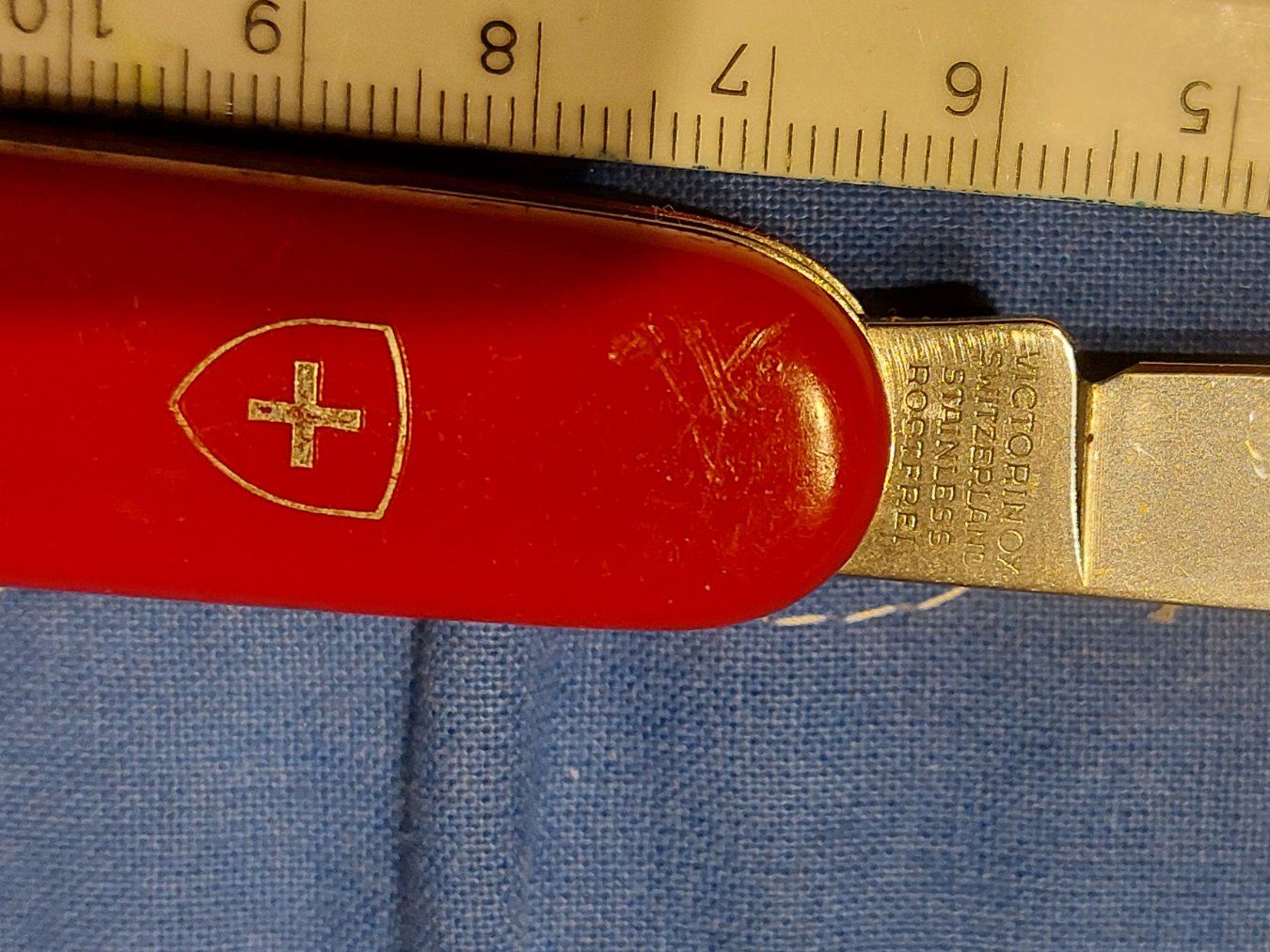 Victorinox Coltelli tascabile: Sackmesser Victrorinox Offizier Suisse – Usato da Oberdiessbach venduto da wasserfreak 2