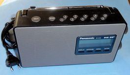 DAB DAB+ Radio Panasonic RF-D10, Weckfunktion, Netz/Batterie