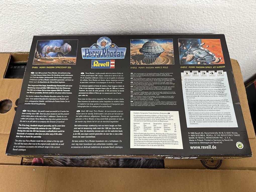 Kit di modellismo & Modellini statici: Perry Rhodan Space Ship Sol – Nuovo (secondo la descrizione) da Grüningen venduto da jooy16 1