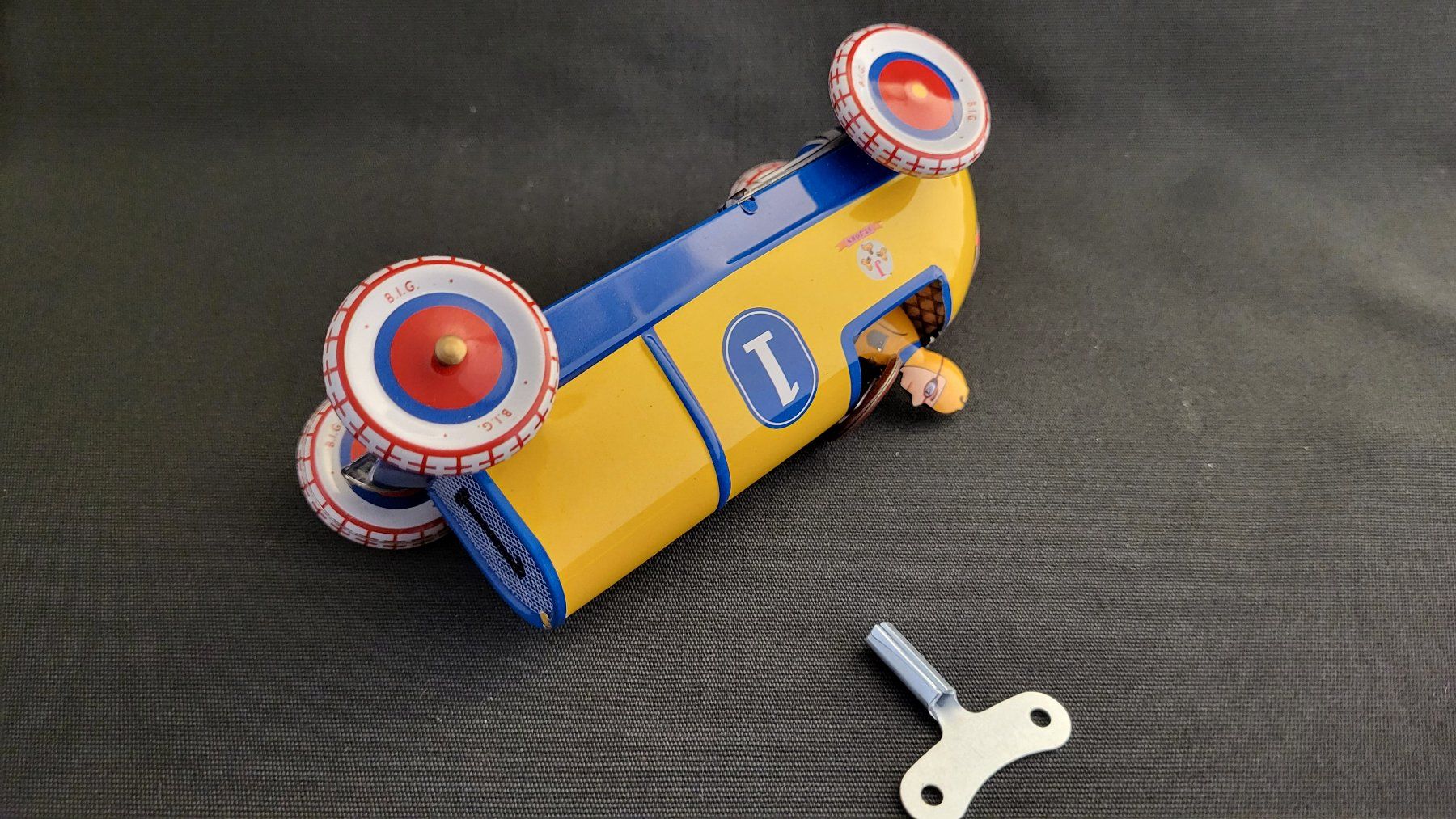 Spielzeuge: Race Car ST. JOHN – Neu und originalverpackt aus Basel von spinne02 4