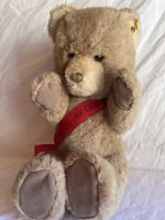 Steiff Teddybär mit rotem Band guter Zustand