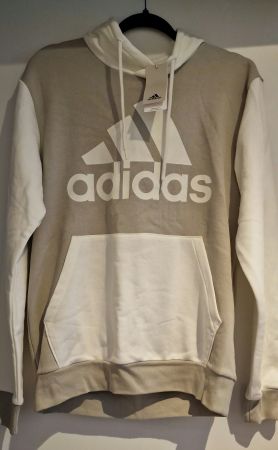 Neuer Adidas Hoodie, Grösse S, ideal für den Frühling!