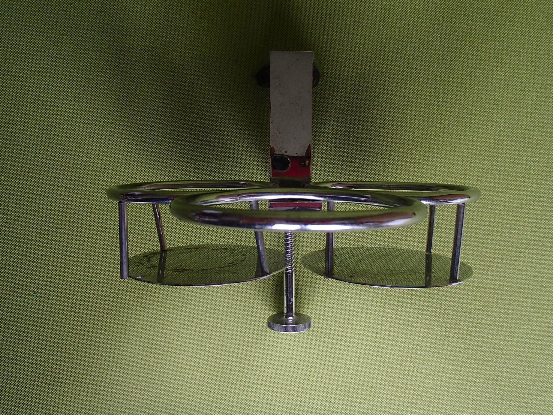 Altro per la casa: 2 Glas und Schalen Halter zu anschrauben – Usato da Schöfflisdorf venduto da pullux 6