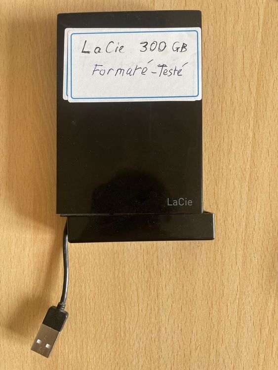 Lacie Dischi rigidi: Disque dur externe LaCie 300 GB – Usato da Genève venduto da Goupiole