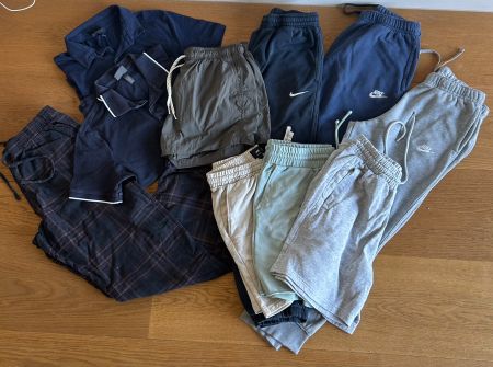 Kleiderbündel Herren Grösse M – 11 Teile