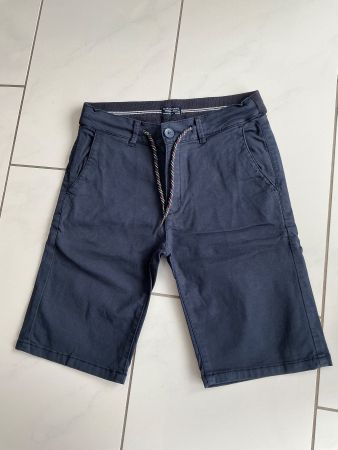 Schöne Bermudas von Nukutavake Gr.14 Jahre 160cm