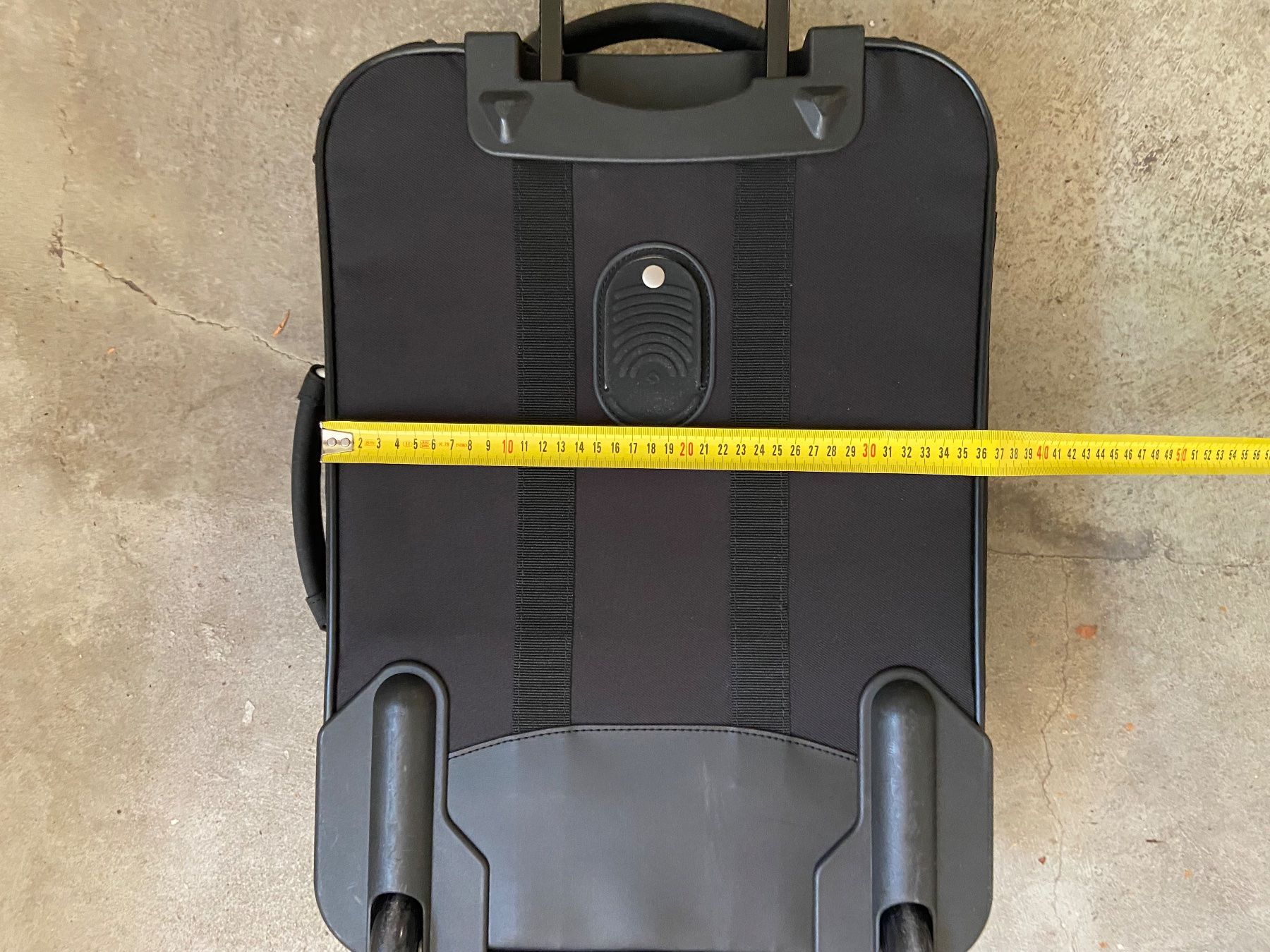 Samsonite Valigie: SAMSONITE REISETASCHE MIT ROLLEN 55 CM – Nuovo (secondo la descrizione) da Zürich venduto da schneeflocke303 8