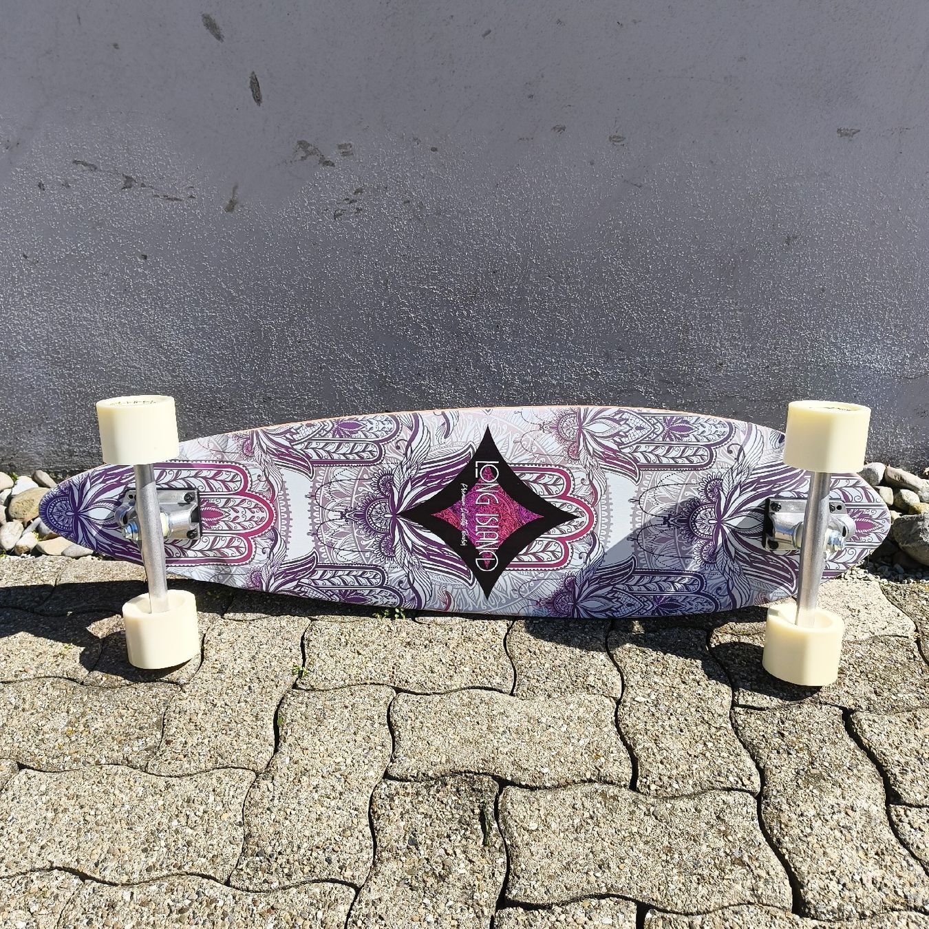 Skateboards: Long Island complete, Karma Essential 36''x9.5'' – Neu und originalverpackt aus Uitikon Waldegg von PJLS1