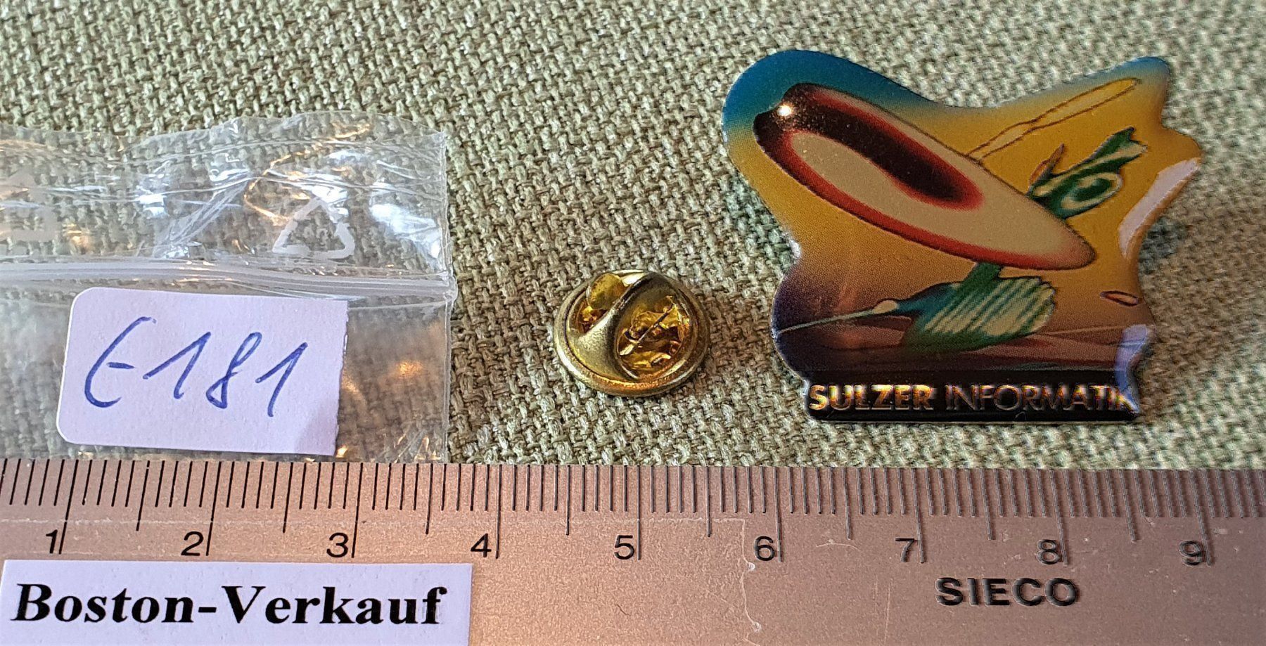 Spille & Fermagli: E181 - Pin SULZER Informatik Kunst Pin – Usato da Reinach BL venduto da Boston-Verkauf 2