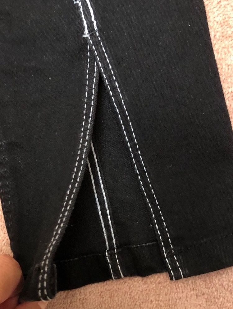 Zara Jeans: Zara Jeggins Gr. 32 – Nuovo (secondo la descrizione) da Schaffhausen venduto da Fixier 8