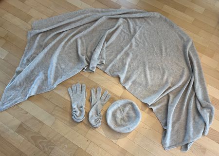 Kaschmir Set: Stola, Muetze und Handschuhe, Beige