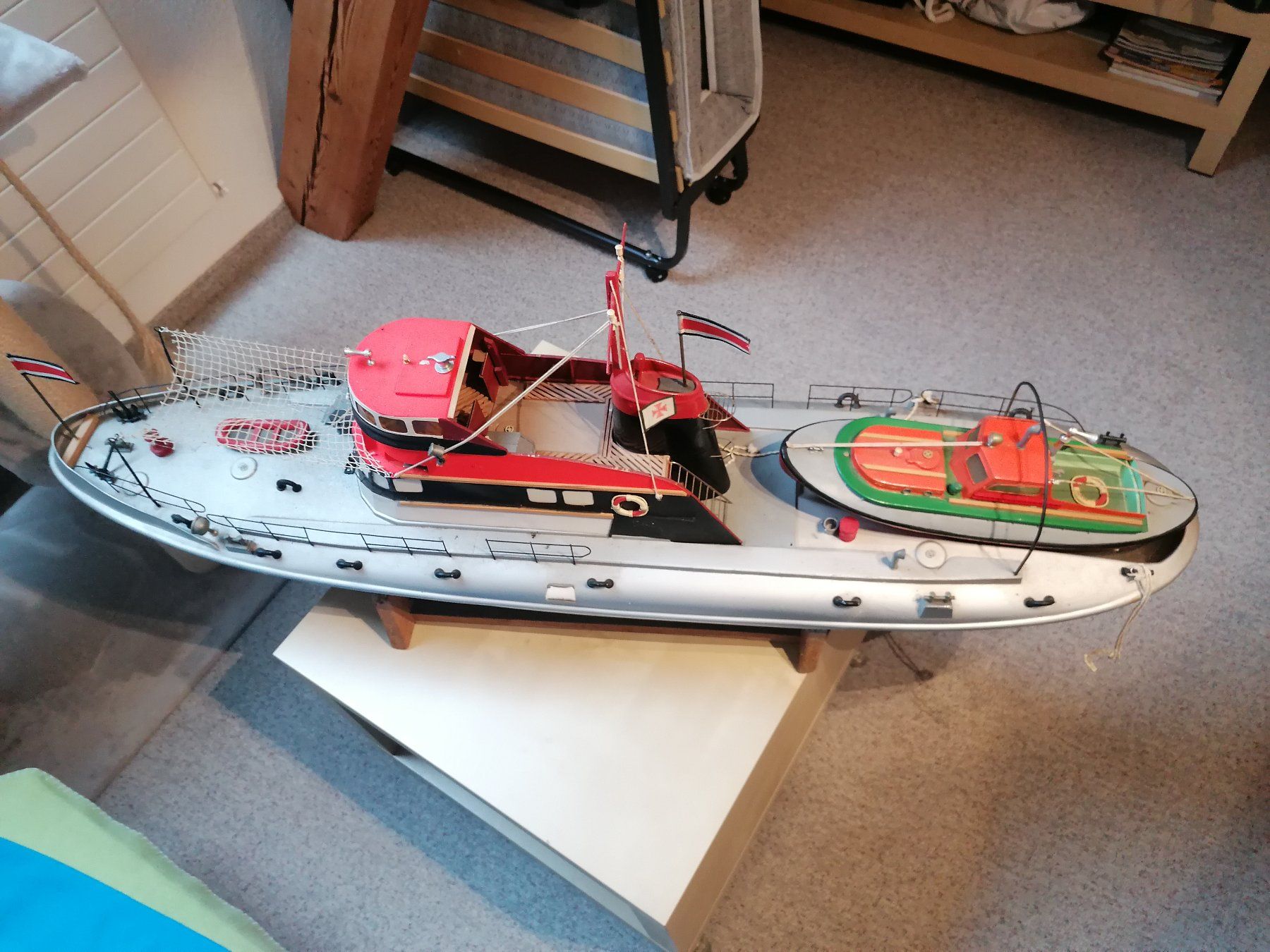 Graupner RC Modellbau: Rc Boot, Graupner, A. Bermpohl Seenotkreuzer , Winterprojekt – Defekt aus Romanshorn von  3