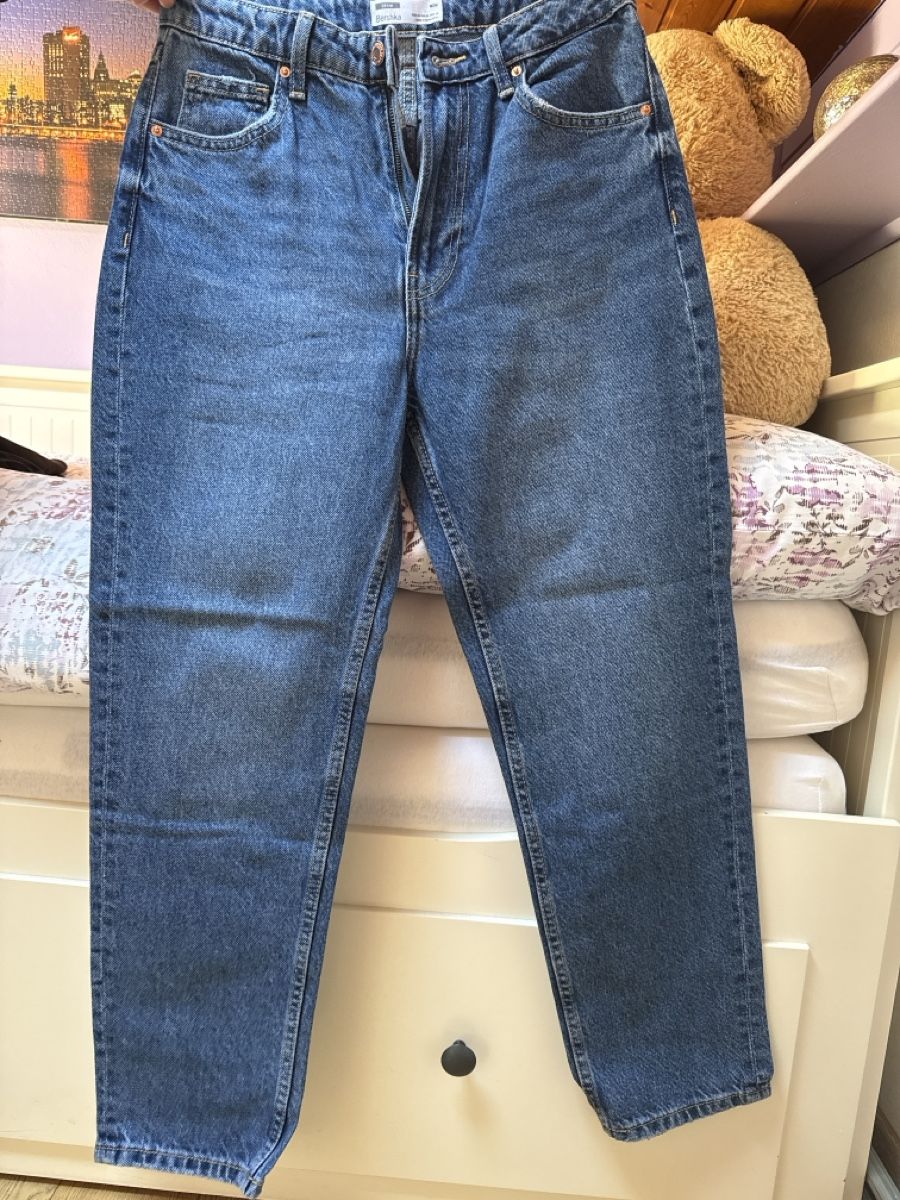 Jeans: Pantalon bleu jeans  – Usato da Cartigny venduto da Kelly.11