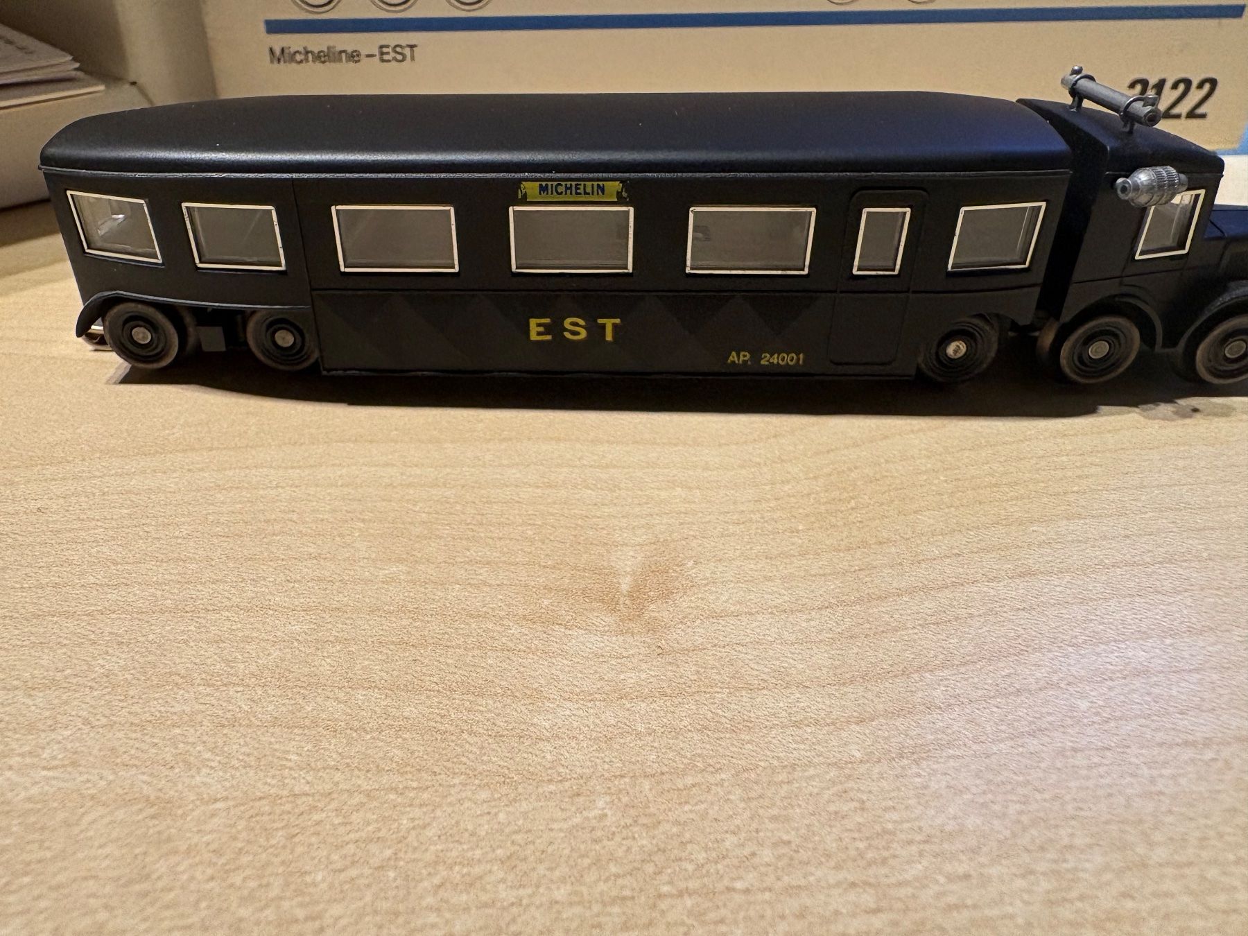 Märklin Modelleisenbahnen: Maerklin 3122 Micheline-Est – Neu und originalverpackt aus Corcelles Payerne von Pierre66 2