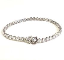 2.00ct. Diamantarmband, 750 Weissgold, 45 Brillanten, 5.350