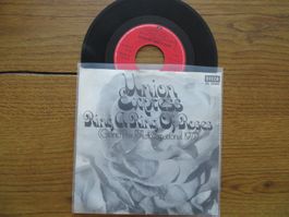 Union Express - Ring-A-Ring Of Roses Single Schallplatte