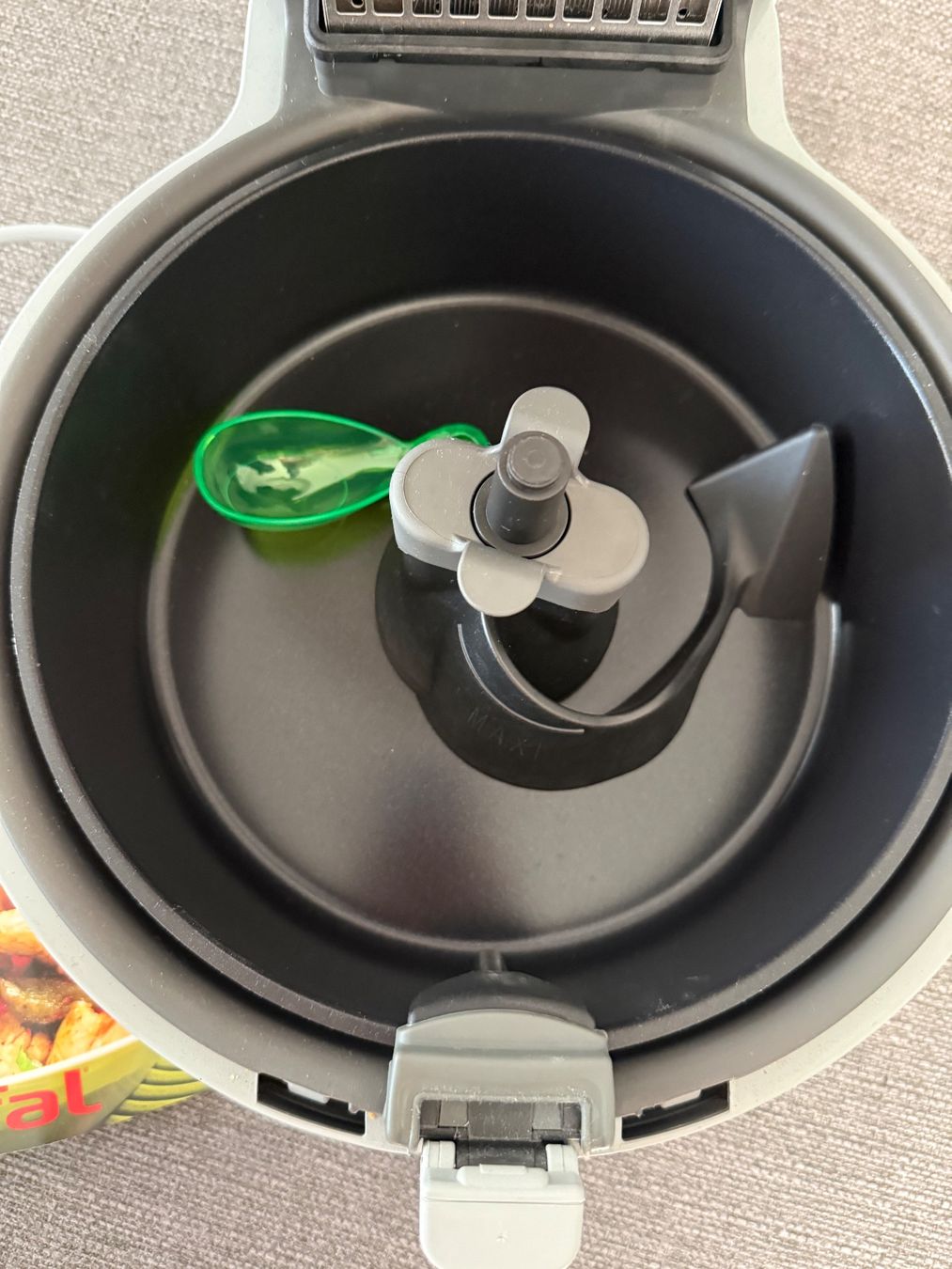 Tefal Elettrodomestici da cucina: Tefal Airfryer – Usato da Wettingen venduto da Clodle81 3