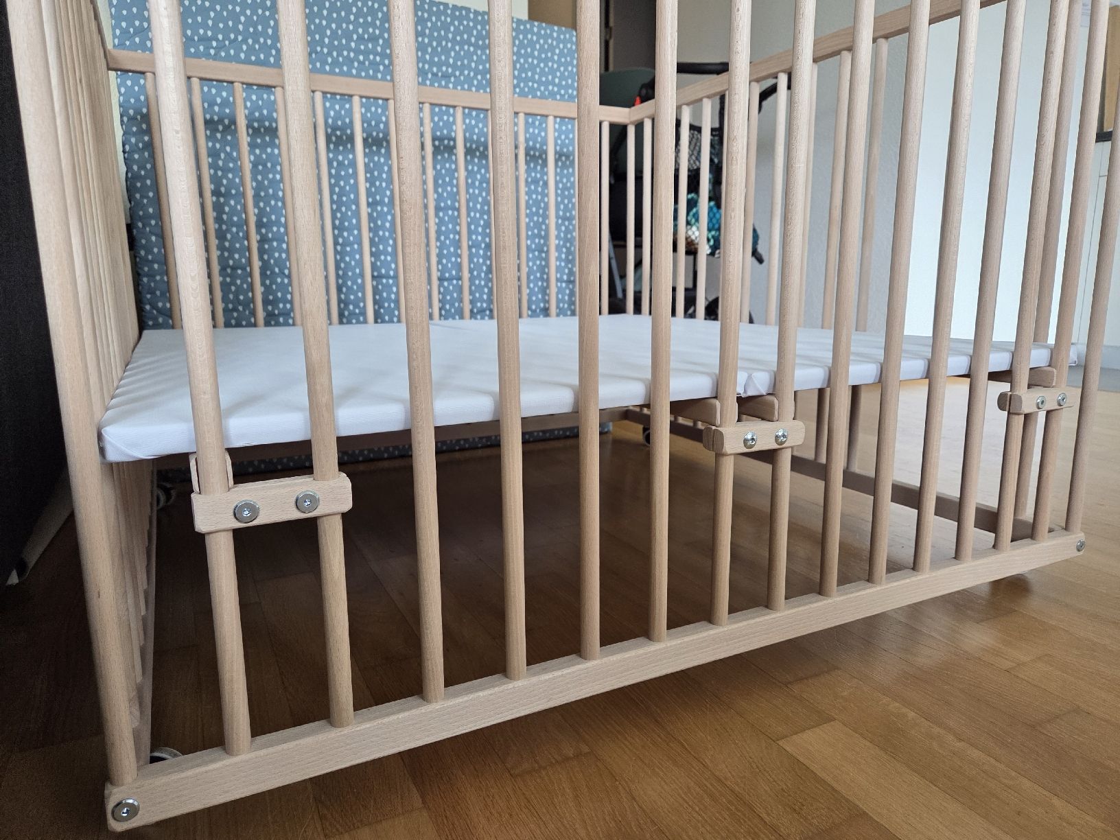 Box & Barriere di sicurezza: Laufgitter inkl. Matratze 100x100 – Usato da Zürich venduto da LeCaZh 2