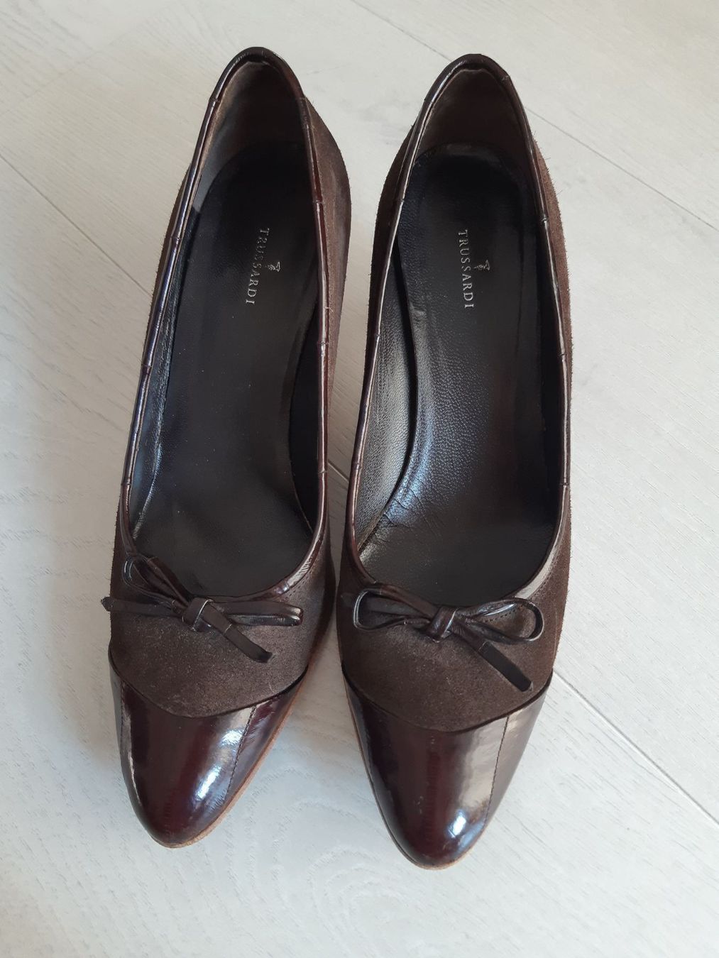 Damenschuhe: Trussardi leather pumps (37) – Gebraucht aus Basel von mar_fp5q