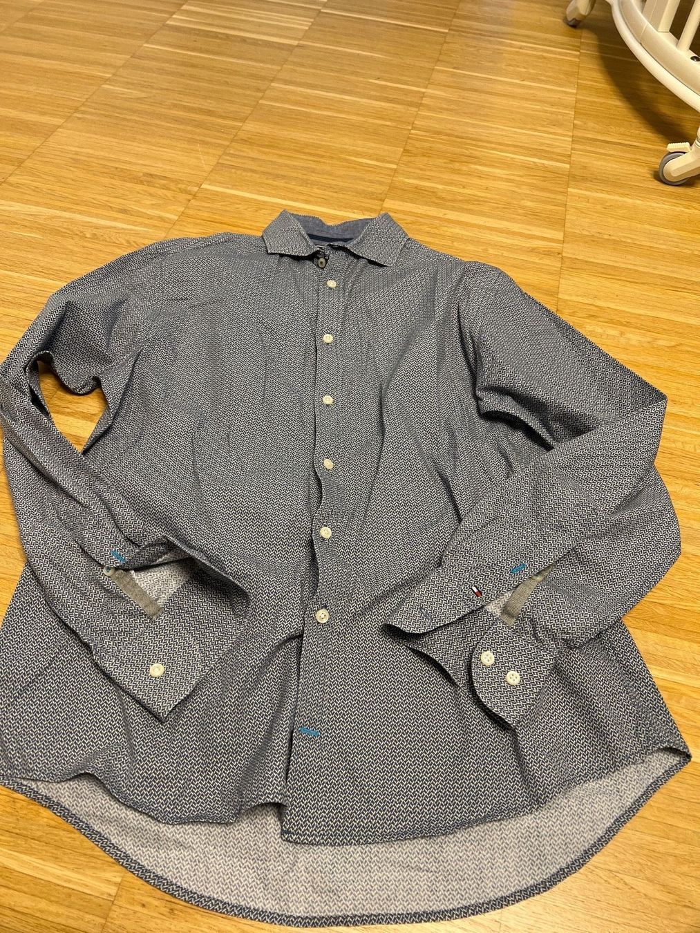 Tommy Hilfiger Camicie: Tommy Hilfiger Herren – Usato da Menzingen venduto da Dali2504