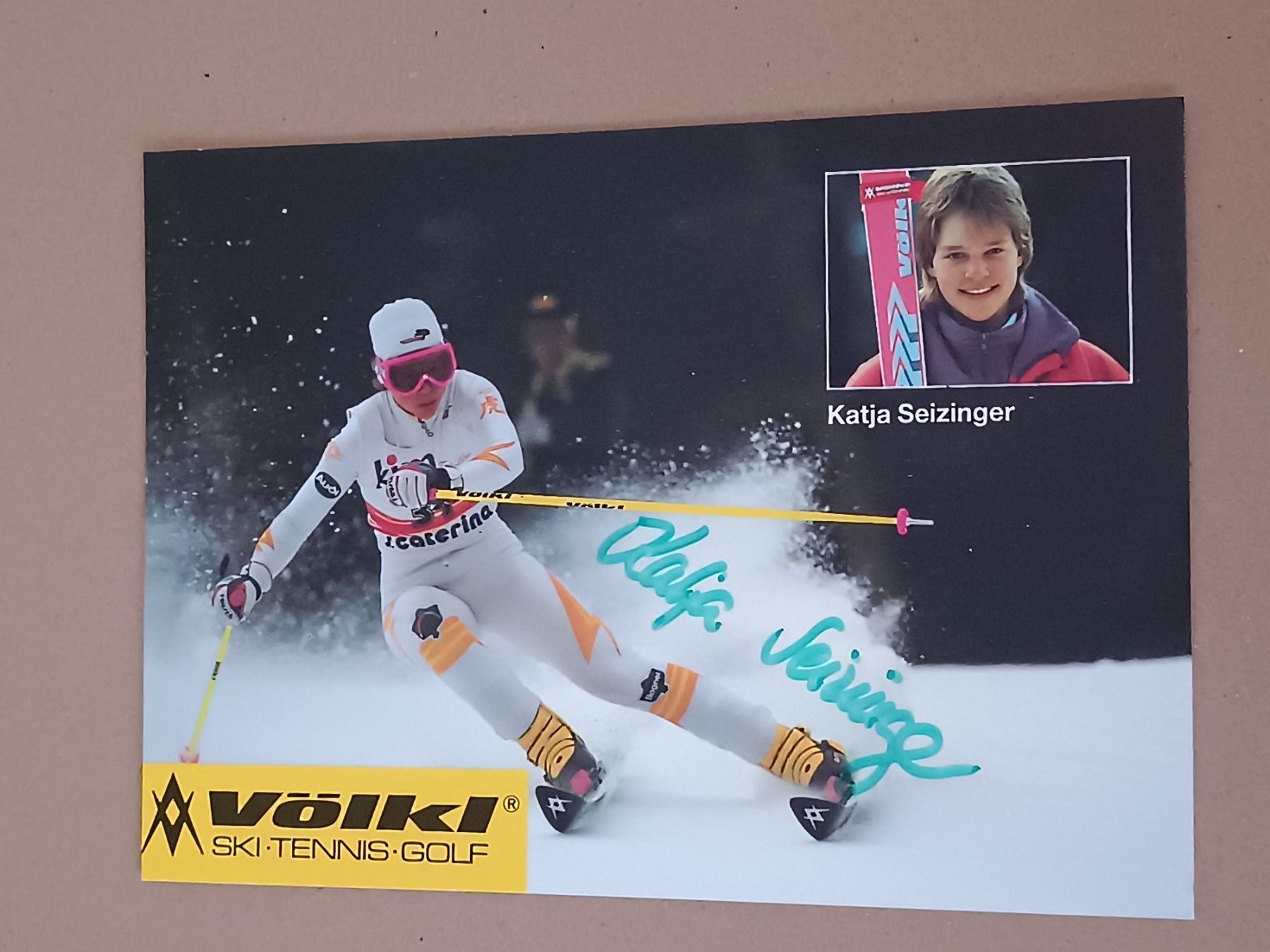 Autografi: Katja Seizinger - handsigniert – Usato da Menziken venduto da Autogramme