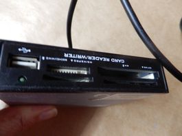 Kartenlesegerät, USB, vielseitig, Top Zustand!