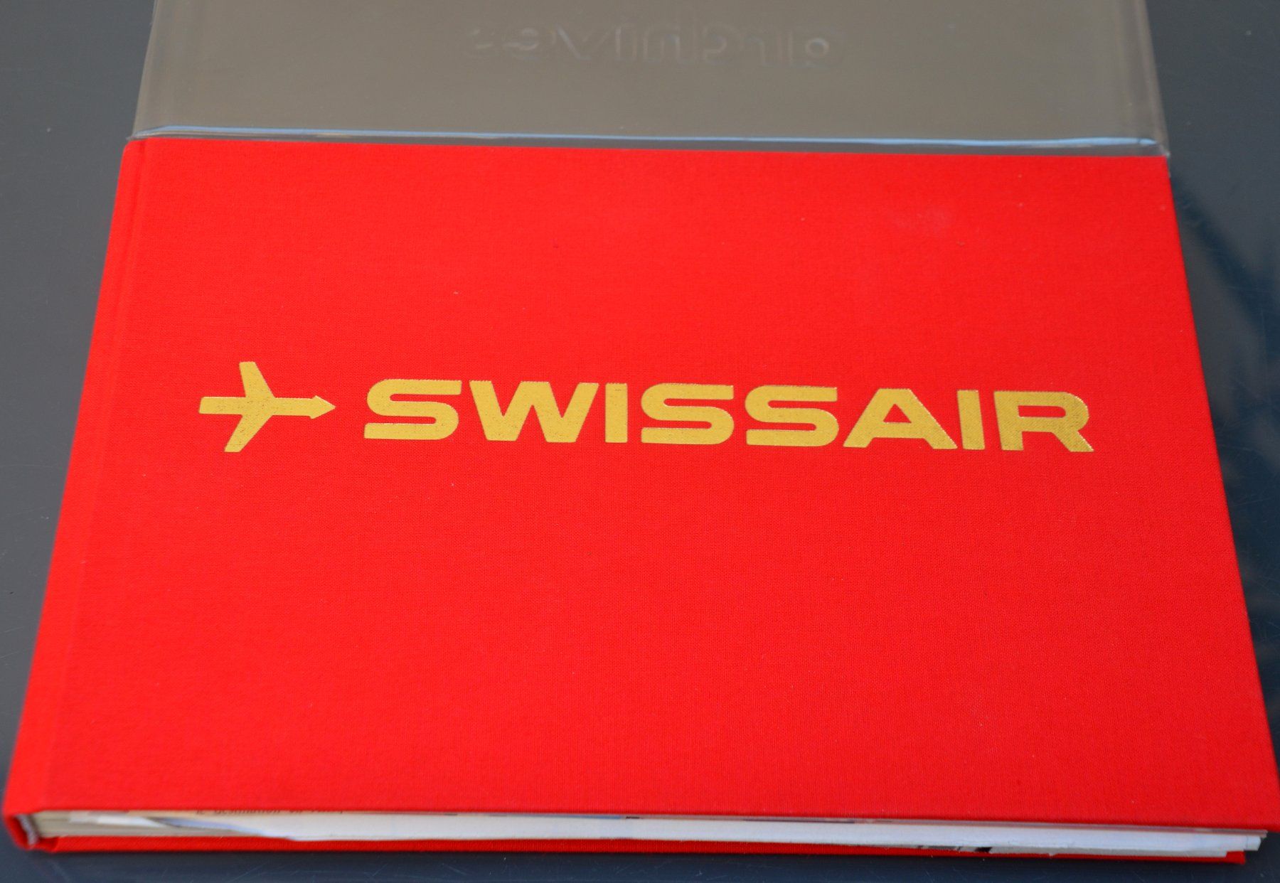 Libri: Swissair Katalog / catalogue 2004 – Usato da Collonges venduto da arashee