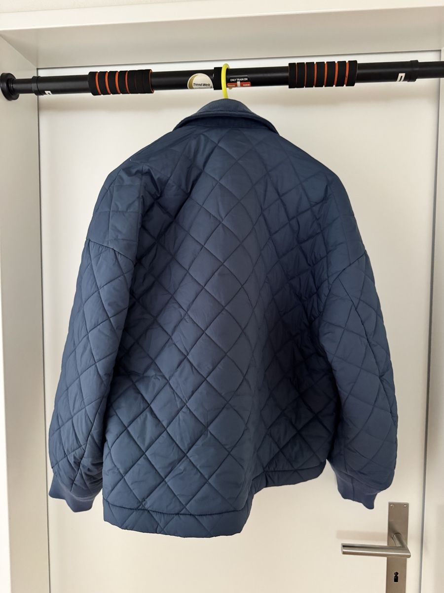 Uniqlo Jacken: Blaue steppjacke oversized – Gebraucht aus Port von Ellebasisch 1