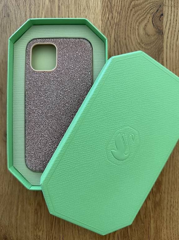 Swarovski Coques & Protection écran: Schutzhülle Swarovski IPhone – D'occasion à Wittenbach par janine37