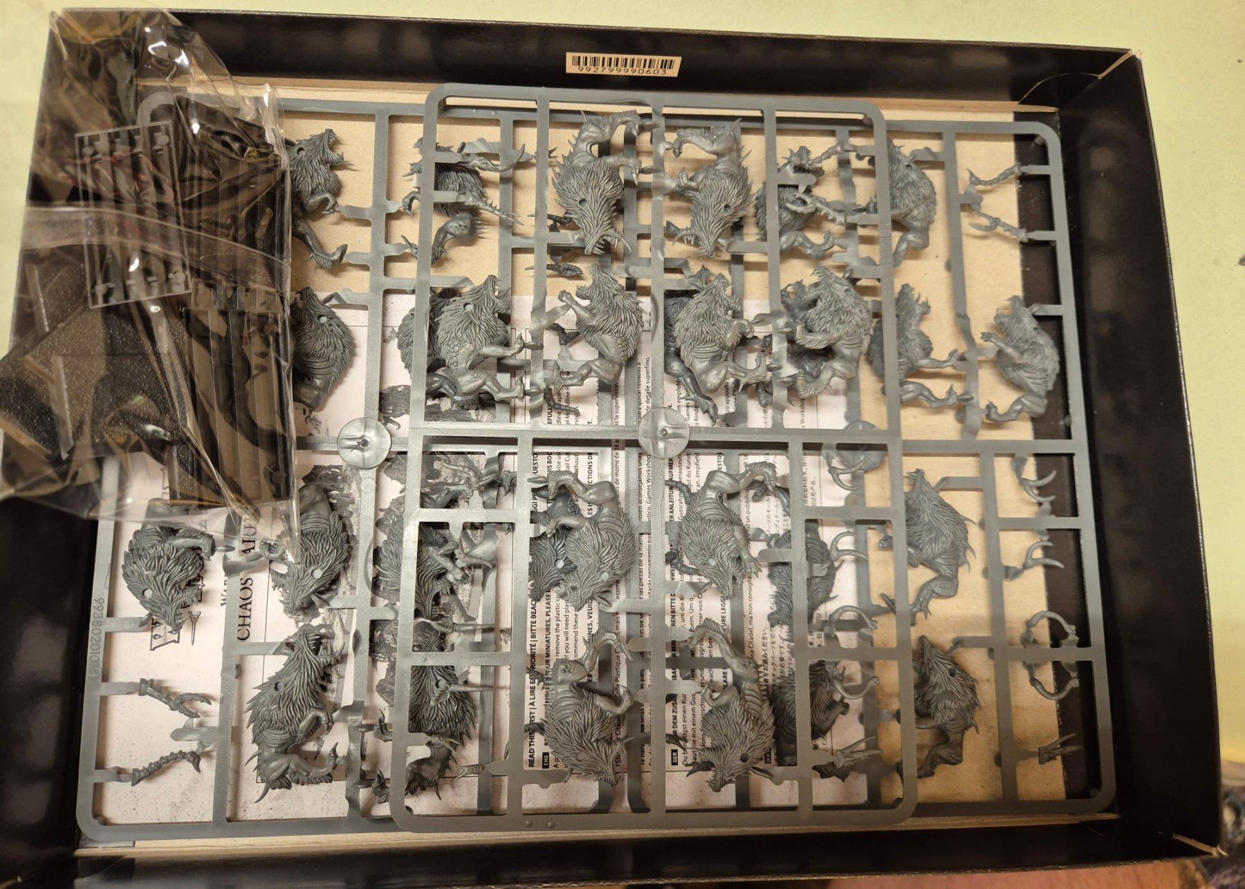 Modellbausätze & Standmodelle: Chaos Warhounds Warhammer The Old World – Gebraucht aus Möhlin von Quegger