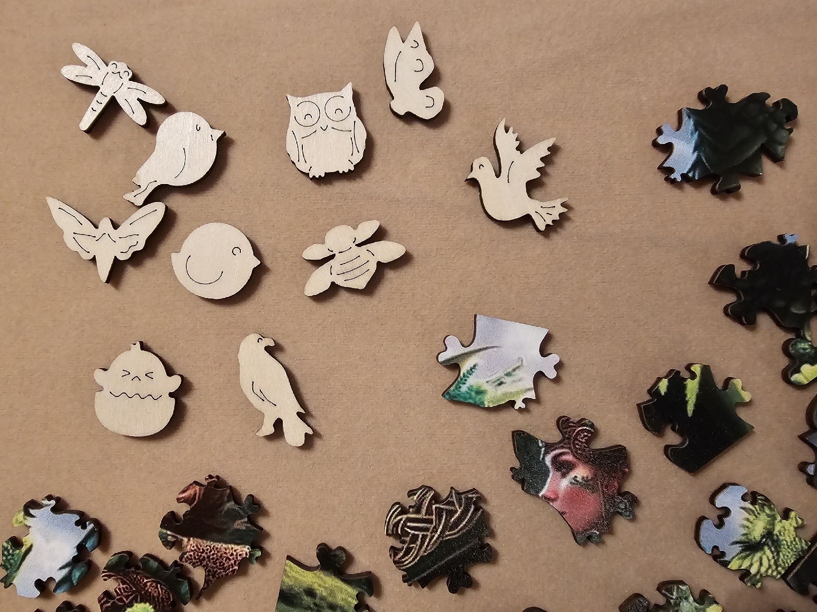Puzzles: Holzpuzzle "Drache" mit Spezialteilen Gr. A5 – Neu (gemäss Beschreibung) aus Bütschwil von Taborana 2