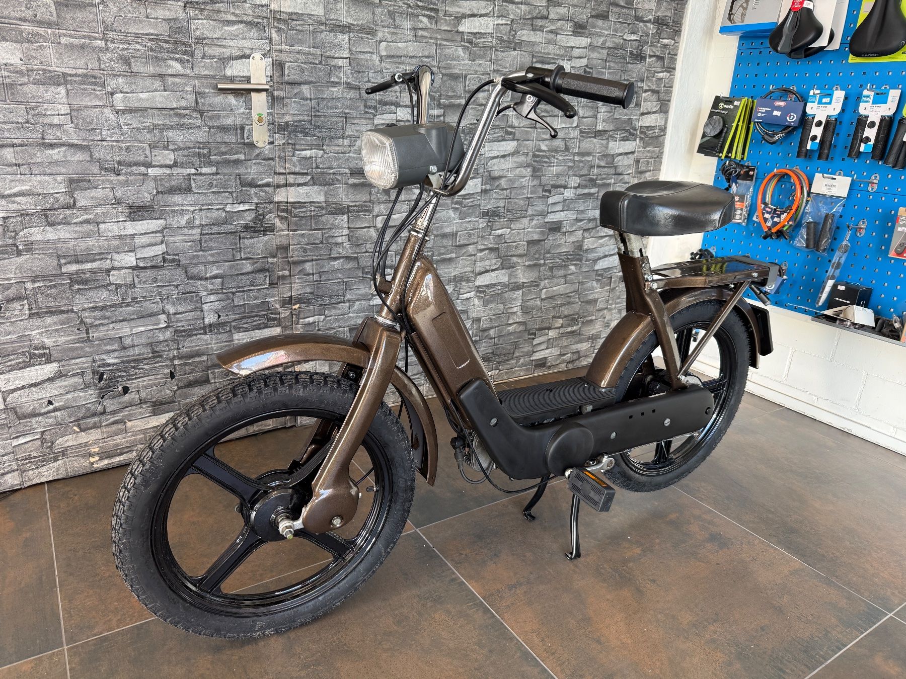 Piaggio Ciclomotori: Piaggio Ciao Neuaufbau – Usato da Root venduto da E.H.Velo