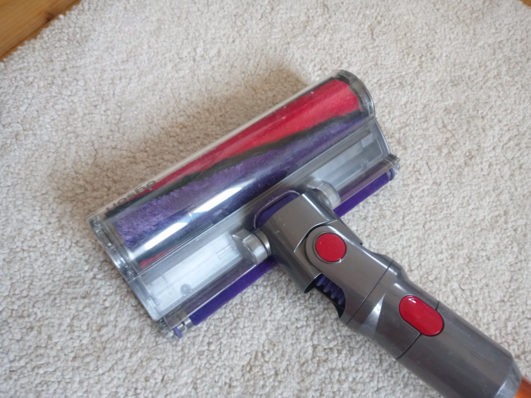 Dyson Aspirateurs & Accessoires: Dyson V10 Staubsauger – D'occasion à Prez-vers-Siviriez par Monija70 5