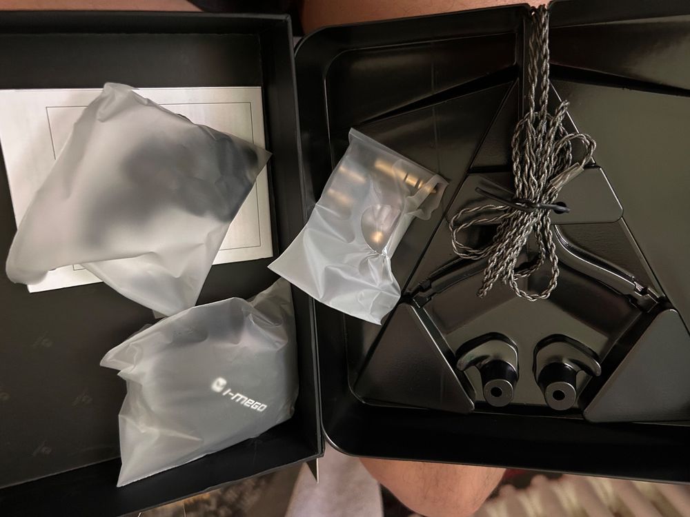 Casques audio: 🇺🇸PROFI IN EAR MONITOR iMEGO zTONE‪ – Neuf avec emballage d'origine à Wöschnau par ramires_guitar 2