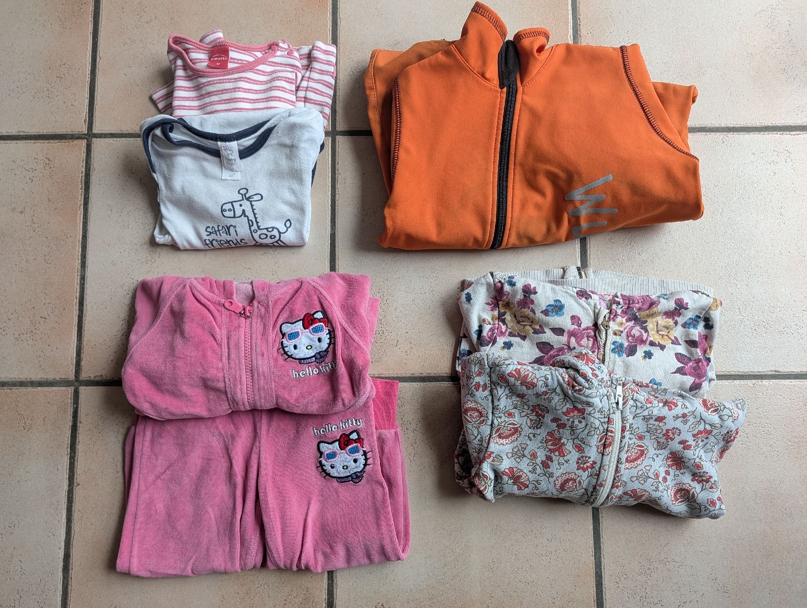 Lotti & Set di vestiti: Kleiderpaket Herbst / Winter Grösse 92 – Usato da Stüsslingen venduto da mar_6rh2