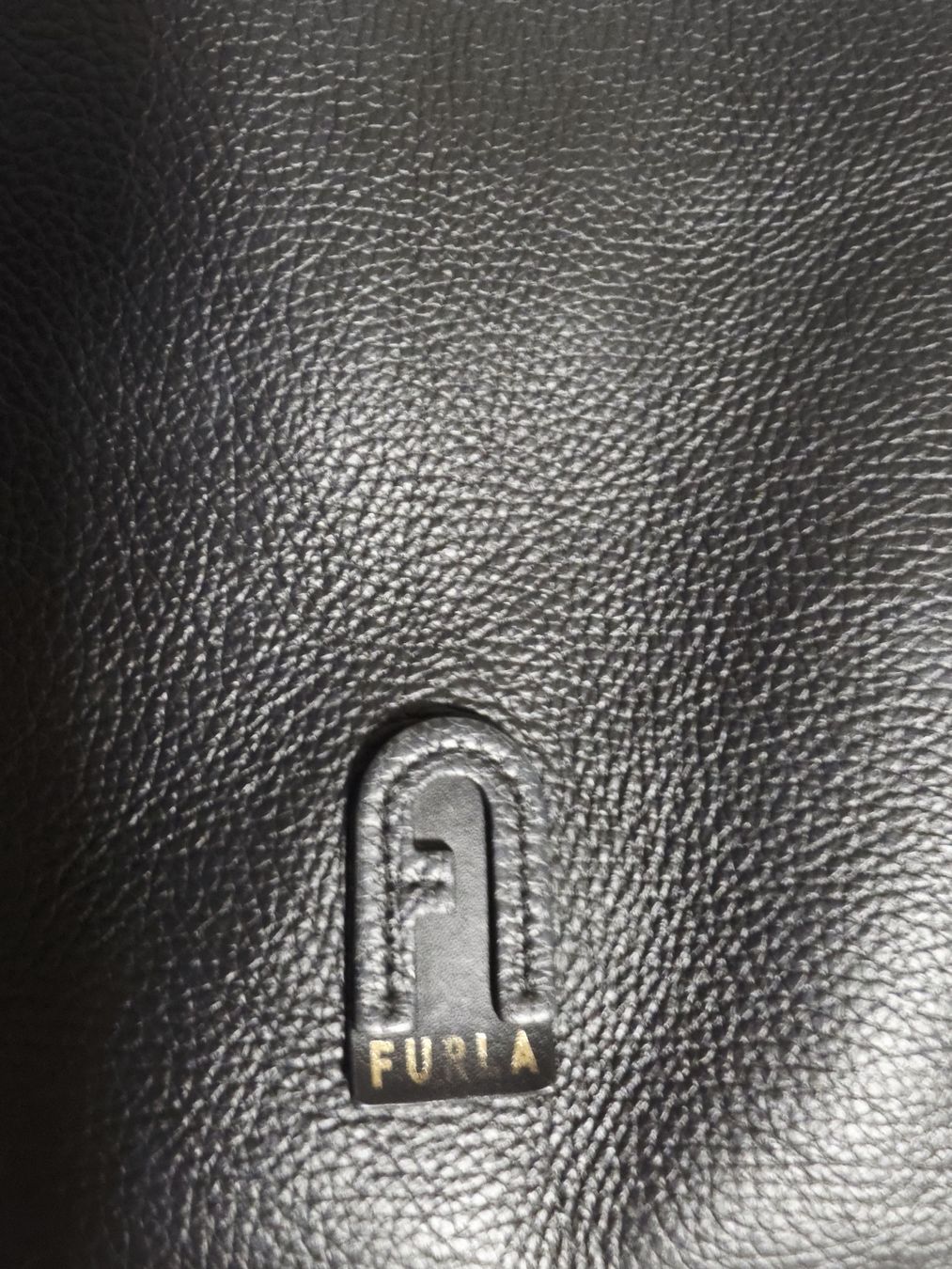 Furla Borse da donna: Chic Black Leather Shoulder Bag - Furla – Usato da Muri b. Bern venduto da wan_h55r 2
